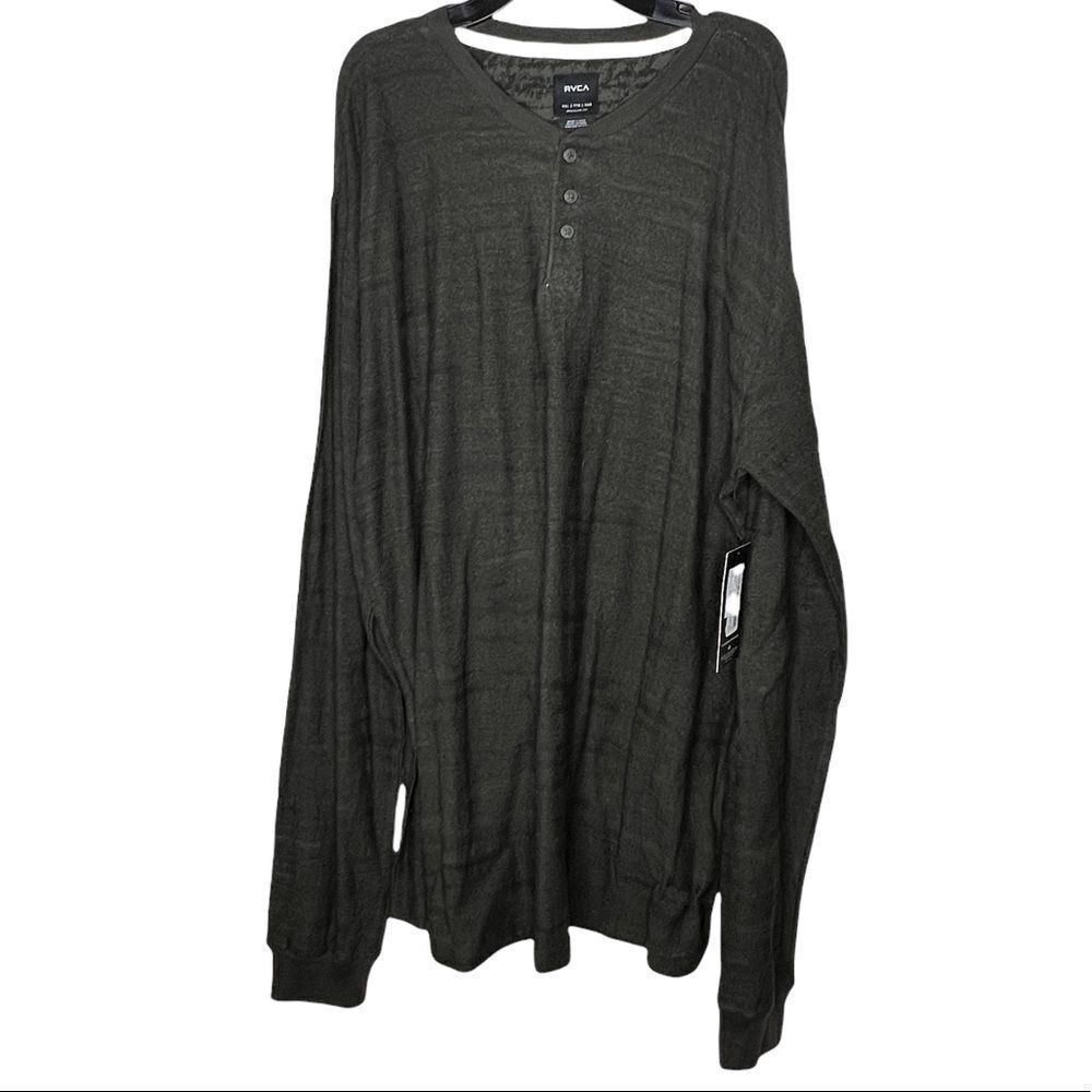 RVCA Regular Fit Shirt‎ nwt